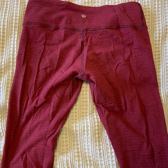 Lululemon WunderUnder sz 10 - Picture 1 of 4